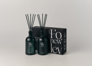 น้ำหอมปรับอากาศแบบก้านไม้หอม Fonewlev กลิ่นหอมติดทนนาน เป็นมิตรต่อสิ่งแวดล้อม บรรจุขวด 2 ชิ้น ปราศจากแอลกอฮอล์ กลิ่นหอมสดชื่นจากผลไม้ตระกูลส้มและไม้หอม เหมาะสำหรับบ้านและสำนักงาน - Product Image 4