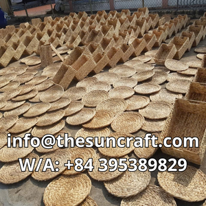 Robust Seagrass Placemats <b>Round</b> Woven Wicker <b>Table</b> <b>Mats</b> Natural Straw Chargers for High Traffic Dining Areas - Product Image 3