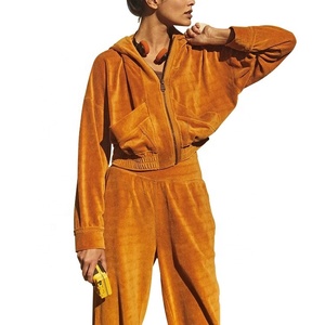 Wholesale Women's Velour Oversized OEM Track Suit With Kangaroo Pockets & Hood Men's Full Front Zipper Hooded Sweatsuit - Product Image 5