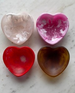 Elegant Resin Heart Dish Decorative Organizer for Rings Earrings Necklaces Keys Home <b>Table</b> Decoration and Accessories <b>Storage</b> - Product Image 6