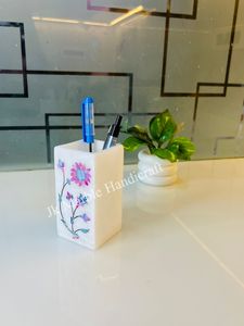 Portalápices Cuadrado con Diseño Floral Rosa, Organizador de Escritorio para Oficina, Pieza Hecha a Mano, Venta al Por Mayor Disponible - Product Image 4