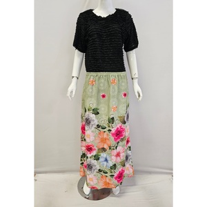 กระโปรงสตรีสั่งทำพิเศษ ลายการ์ตูนและลายดอกไม้ สไตล์ลำลองทรงเอไลน์ สำหรับฤดูใบไม้ผลิ ไซส์พลัส - Product Image 2