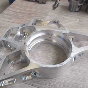 Pièces en aluminium et acier inoxydable usinées sur VMC 5 axes avec fraisage CNC et électroérosion à fil pour équipement industriel certifié ISO9001 - Product Image 2