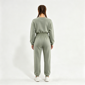 Ensemble de survêtement deux pièces pour femmes, logo personnalisé, pantalons de jogging, marque privée, fabricant et fournisseur de vêtements de sport en gros - Product Image 2