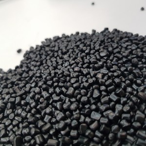 Granulés/Granulés de colorant noir de carbone CPI haute performance pour une coloration intense et une dispersion élevée des plastiques - Product Image 3