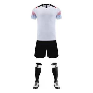 ชุดฟุตบอลดีไซน์ใหม่ล่าสุด สไตล์ใหม่ คุณภาพพรีเมียม สีพื้น มีจำหน่ายแล้ว - Product Image 3