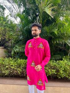 Nueva llegada: Kurta-Payjama y Dupatta clásicos de algodón con bordado estilo Kutchhi y parches, hasta la rodilla, para hombre. Proveedor mundial. - Product Image 4