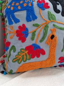 Indian Suzani embroidered <b>cushion</b> <b>covers</b> - Product Image 3