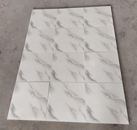 Carreaux de sol en céramique de haute qualité 40x40cm pour usage résidentiel et commercial 400x400mm Céramique moderne Durable Finition brillante