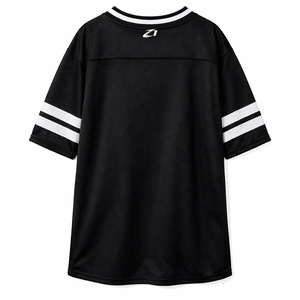 T-shirt de football américain noir en dentelle à col en V pour femme, coupe oversize, en maille, style streetwear, avec numéro graphique vieilli, tendance, fourniture OEM - Product Image 5