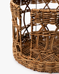New Arrival Handwoven Natural Rattan <b>Basket</b> With Handle Eco Friendly Plate <b>Basket</b> Wholesale Bulk Supplier Kitchen <b>Storage</b> - Product Image 3