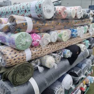 Hecho en Corea, 95% poliéster, 5% spandex, tela ITY estampada en lote, muchos diseños florales, la mejor calidad, hermosos diseños. - Product Image 2