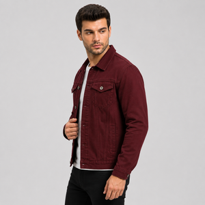 Chaqueta vaquera para hombre que ofrece un uso diario cómodo con detalles clásicos de mezclilla resistente y fácil combinación para un estilo casual urbano. - Product Image 4