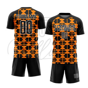 Nuevos Uniformes de Fútbol Transpirables de Manga Corta Sublimados para Hombre, Secado Rápido, Diseño OEM para Equipos - Product Image 2
