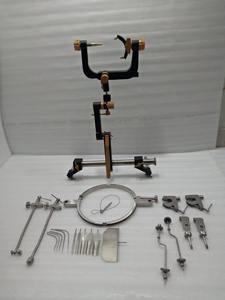 Oferta Especial: Set de Retractores Mayfield de 3 Pines con Abrazadera de Calavera, Soporte de Cabeza Neuroquirúrgico Manual de Acero Inoxidable Zenvora - Product Image 5