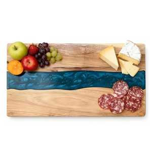 Tabla de servir de madera de acacia premium con resina epoxi color azul verdoso, estilo pala, con asa, para quesos y embutidos, diseño de olas marinas. - Product Image 2