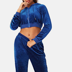 Ensemble de jogging 2 pièces en velours personnalisé pour femme, avec pantalon évasé, fermeture éclair et strass, collection hiver 2026 - Product Image 3