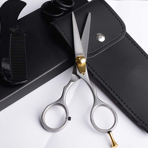 Tijeras de Peluquería de Alta Calidad de 5.5 Pulgadas, Acero Inoxidable de Grado Quirúrgico, Tijeras de Peluquería para Uso en Salones de Belleza - Product Image 1
