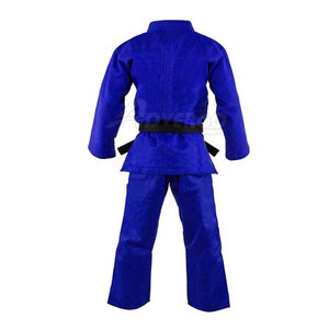 Uniforme de karaté de qualité supérieure à manches longues, matériau durable, vêtements de sport, uniforme de karaté de fabrication haut de gamme - Product Image 2