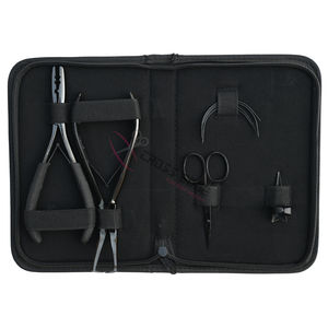 Kit d'outils professionnels pour extensions capillaires noires : Pince à micro-perles, Pince à sertir, Ciseaux à défaçonner les fils, Doigtier de séparation capillaire - Product Image 5