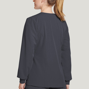 Blouses médicales pour femmes avec détection d'aiguilles, uniformes personnalisés pour le personnel hospitalier, tissu micro-extensible, fabricant Pakistan - Product Image 5