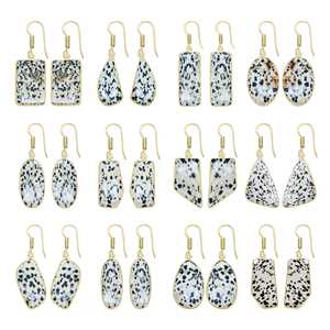 Pendientes de Jaspe Dálmata Natural con Engaste de Latón Chapado en Oro de 18K, Estilo Boda, Idea de Regalo Moderna para Mujer - Product Image 1