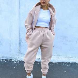 Conjunto Deportivo para Mujer, Sudadera con Capucha y Pantalones Jogger de Color Sólido, Ropa Deportiva Femenina - Product Image 5