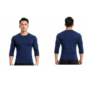 T-shirt de sport pour homme léger et extensible, séchage rapide, respirant, personnalisable avec logo, pour l'entraînement et la performance - Product Image 6