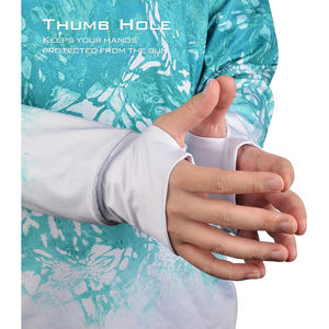 Sudadera de Pesca para Hombre con Logotipo Personalizado, Camuflaje Degradado Verde Azulado, Camisa de Alto Rendimiento con Máscara Facial Integrada y Orificios para Pulgares, UPF 50+ - Product Image 6