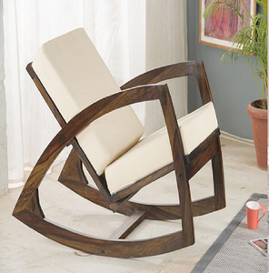 Fauteuil à bascule en bois massif de style moderne, avec dossier incurvé enveloppant et coussin de siège en cuir foncé, disponible en gros - Product Image 2