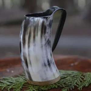 Jarra de Cuerno Vikinga de Alta Calidad, Hecha a Mano con Cuerno Natural de Búfalo, para Cerveza, Estilo Medieval, Precio de Venta para Exportación - Product Image 1