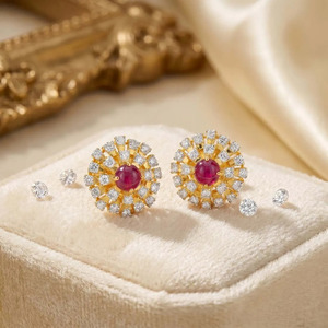 Boucles d'oreilles clous en diamant violet doré effet soleil éclatant - Product Image 3