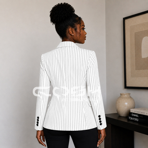 Blazer en laine Cosh International, style business, avec logo personnalisé, style sororité/fraternité, fermeture à boutons - Product Image 4