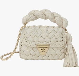 Sac en crochet pour femme au design élégant, 100% fait main, motif tressé, fermeture à rabat, fermoir en métal doré - Product Image 1