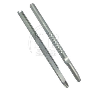 Instrument manuel de rasage chirurgical en acier inoxydable à bord tranchant pour la collecte osseuse et le traitement dentaire - Product Image 4
