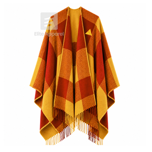 Cape châle personnalisée pour sororité nationale Phi Delta Kappa, avec logo brodé sur le devant, coloris rouge et or, pour vêtements grecs féminins. - Product Image 1