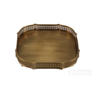 Plateau de service en métal luxueux et moderne, aux tons chauds, pour mariage, écologique, durable, reflète l'hospitalité et la pensée de bien-être - Product Image 5