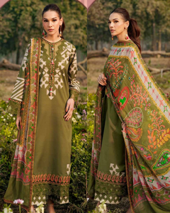 Ensemble 3 pièces haut de gamme pour l'été 2026 : Chemise en tissu lawn brodée et imprimée Charizma Rang-E-Bahar, et dupatta en mousseline, idéal pour les fêtes, séchage rapide - Product Image 3