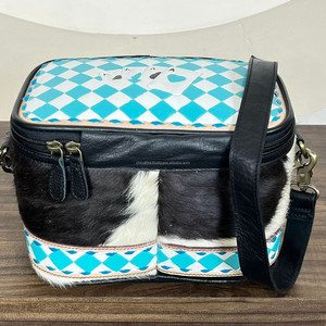 Factory Custom Hand <b>Tooled</b> <b>Leather</b> Travel Portable Makeup Bags with Shoulder Strap Checkered Beauty Cosmetic Bags Vanity Cases - Product Image 5