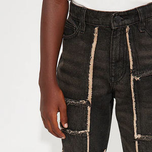 กางเกงยีนส์เดนิมเนื้อผ้าทนทาน คุณภาพพรีเมียม ซักทำความสะอาดได้ พร้อมเอวปรับได้และตะเข็บทนทาน สำหรับคอลเลคชั่นเด็กผู้ชาย พร้อมโลโก้สั่งทำพิเศษ ปี 2026 - Product Image 2