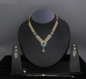 Conjunto de Gargantilla de collar tradicional chapado en oro de alta calidad, nueva tendencia, combinación de joyería de boda elegante para mujeres y niñas - Product Image 2