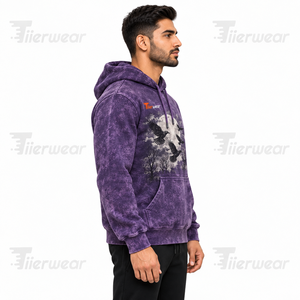Sudadera con capucha morada para hombre con estampado de cuervo y luna, de forro polar, informal, de corte regular, para otoño, con efecto lavado ácido. - Product Image 3