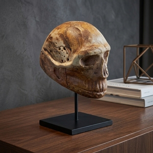 Soporte para Cráneo, Escultura de Cráneo Humano de Madera Hecha a Mano, Decoración Rústica Gótica para Mesa, Obra de Arte Decorativa con Soporte de Metal, Adorno para el Hogar - Product Image 4