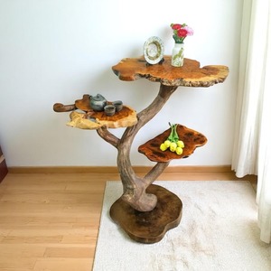 Table d'appoint ronde faite à la main Live Edge Design en bois massif pour salon ou chambre à coucher Décoration intérieure unique pour hôtels - Product Image 5