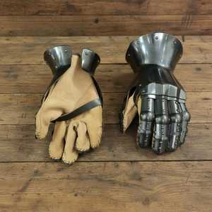 Guantes de Acero Medievales Plateados, Armadura de Estilo Antiguo, Artesanía Metálica Coleccionable - Product Image 6