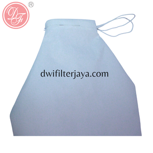 Sacs filtrants cylindriques spécialisés en polyester et polypropylène de qualité supérieure pour collecteur de filtre - Product Image 3