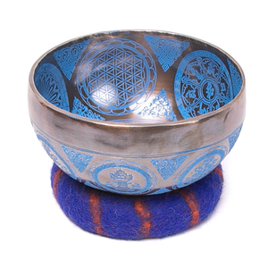 Cuenco Tibetano Premium con Tallado de Mandala de Loto en el Interior – Cuenco de Sonido Hecho a Mano en Nepal - Product Image 3