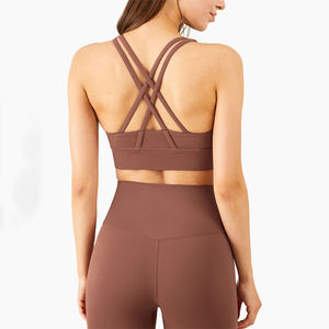 Soutien-gorge de sport pour femme en polyester respirant, écologique, à séchage rapide, de haute qualité, avec bretelles croisées, maintien élevé et sans coutures - Product Image 1