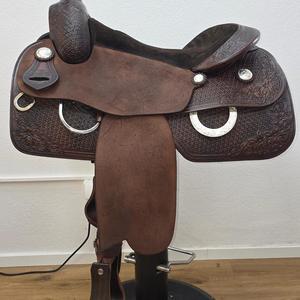 Sillín Western de Cuero Marrón Oscuro de Alta Calidad con Diseño de Cesta Trenzada y Herrajes Resistentes para Montar a Caballo - Product Image 1