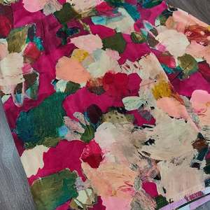 Tissu imprimé numérique 100% polyester, tissu tissé imprimé floral pour robe, chemisier, vêtement, textile en gros - Product Image 5